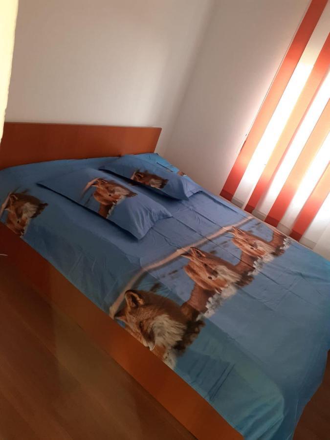 Pensiunea Denisa Căpăţîneni-Ungureni Bagian luar foto